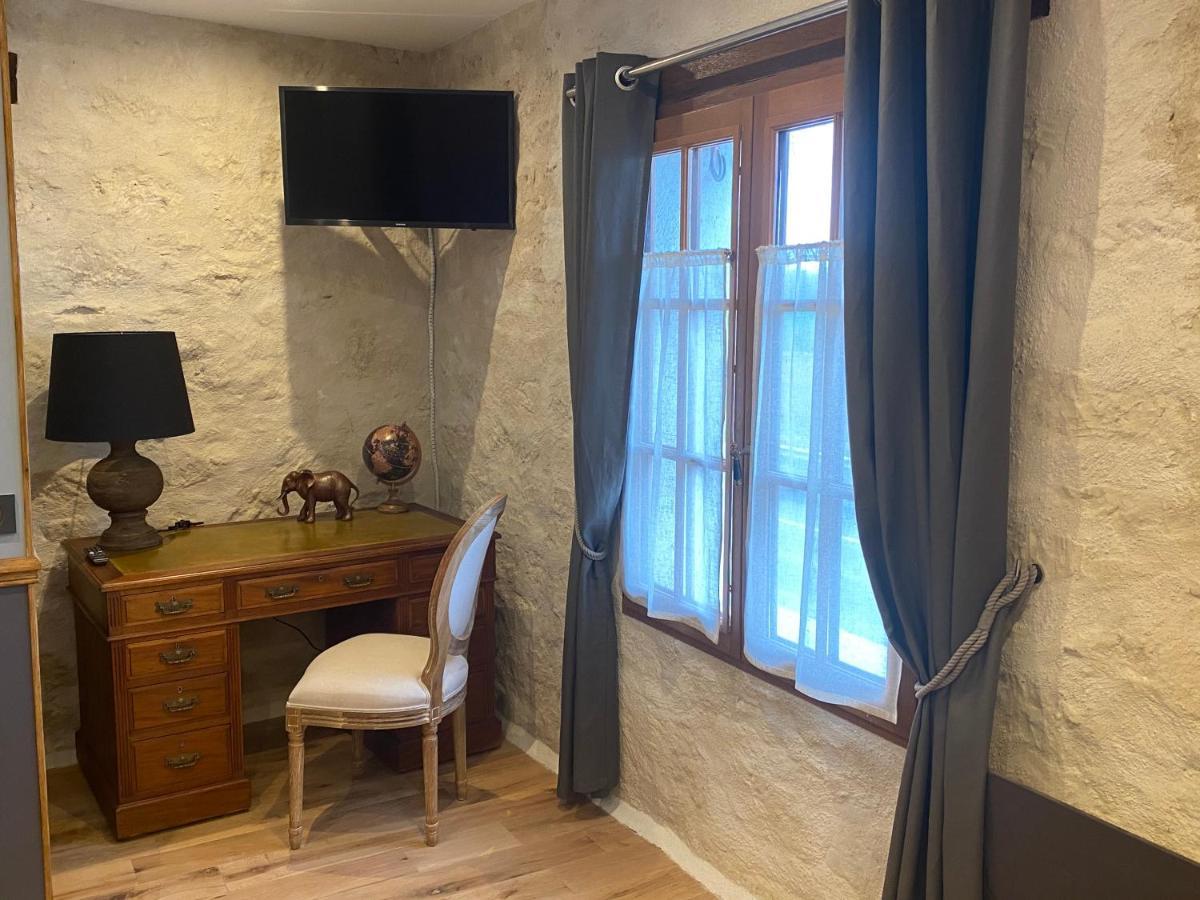 مبيت وإفطار Pontarme La Maison Du Caillou المظهر الخارجي الصورة
