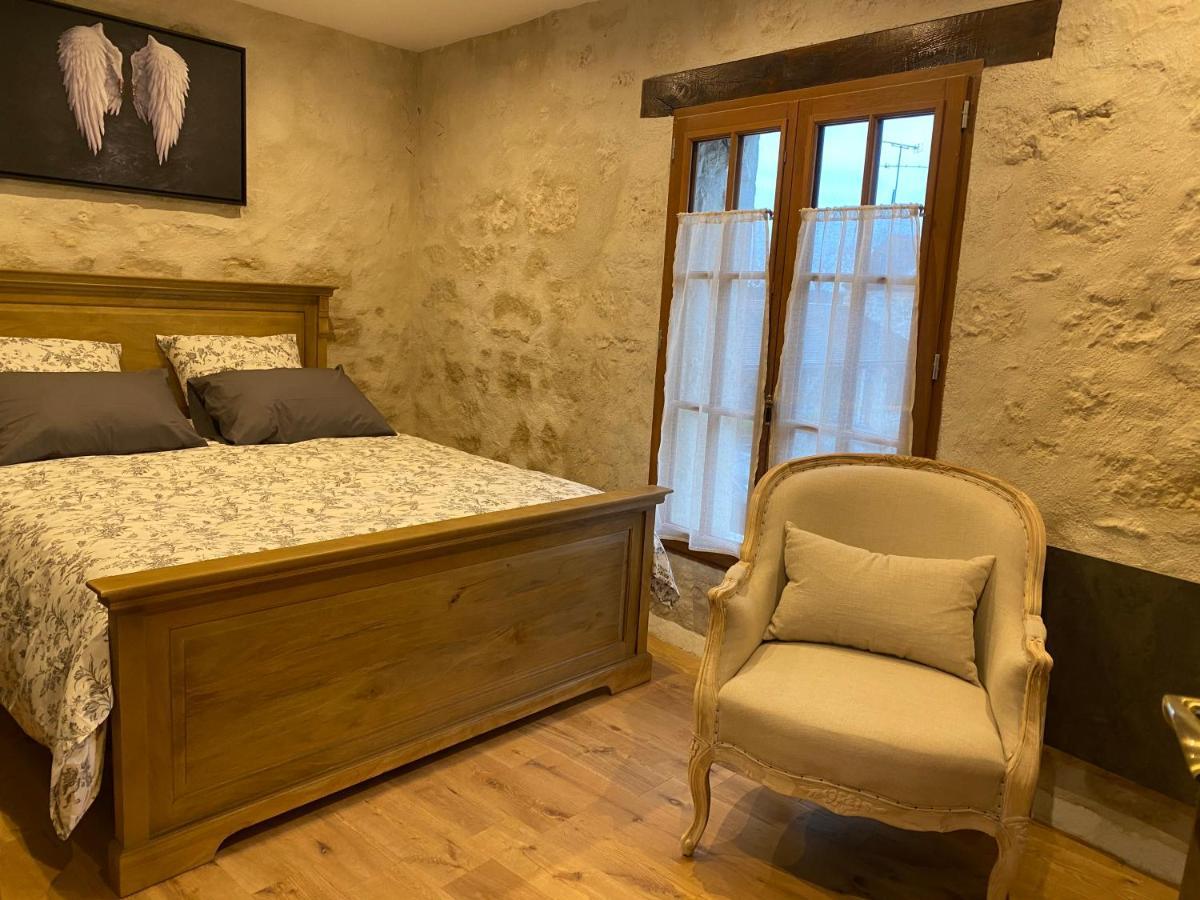 مبيت وإفطار Pontarme La Maison Du Caillou المظهر الخارجي الصورة
